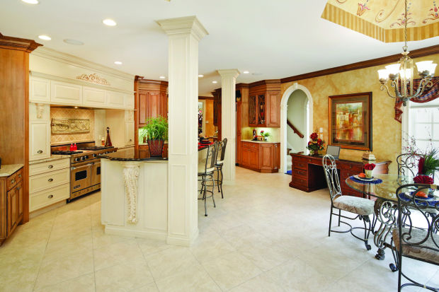 1448 Topping Rd - Kitchen.jpg